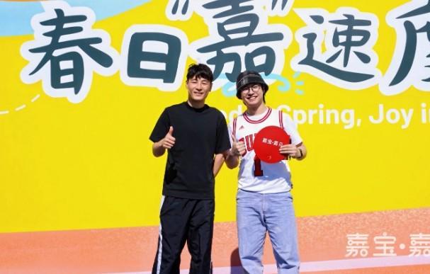 开云体育平台在哪里注册-武磊以“三娃爸爸”身份分享经验：家长要多陪伴孩子一起运动